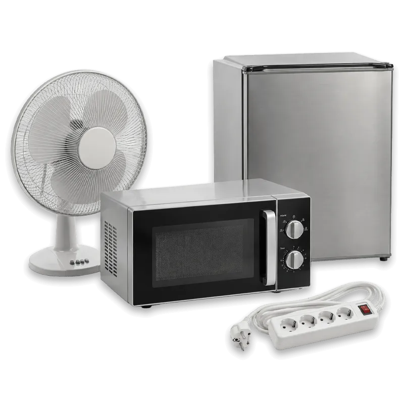 immagine di un piccolo microonde, piccolo frigo, ventilatore e presa
